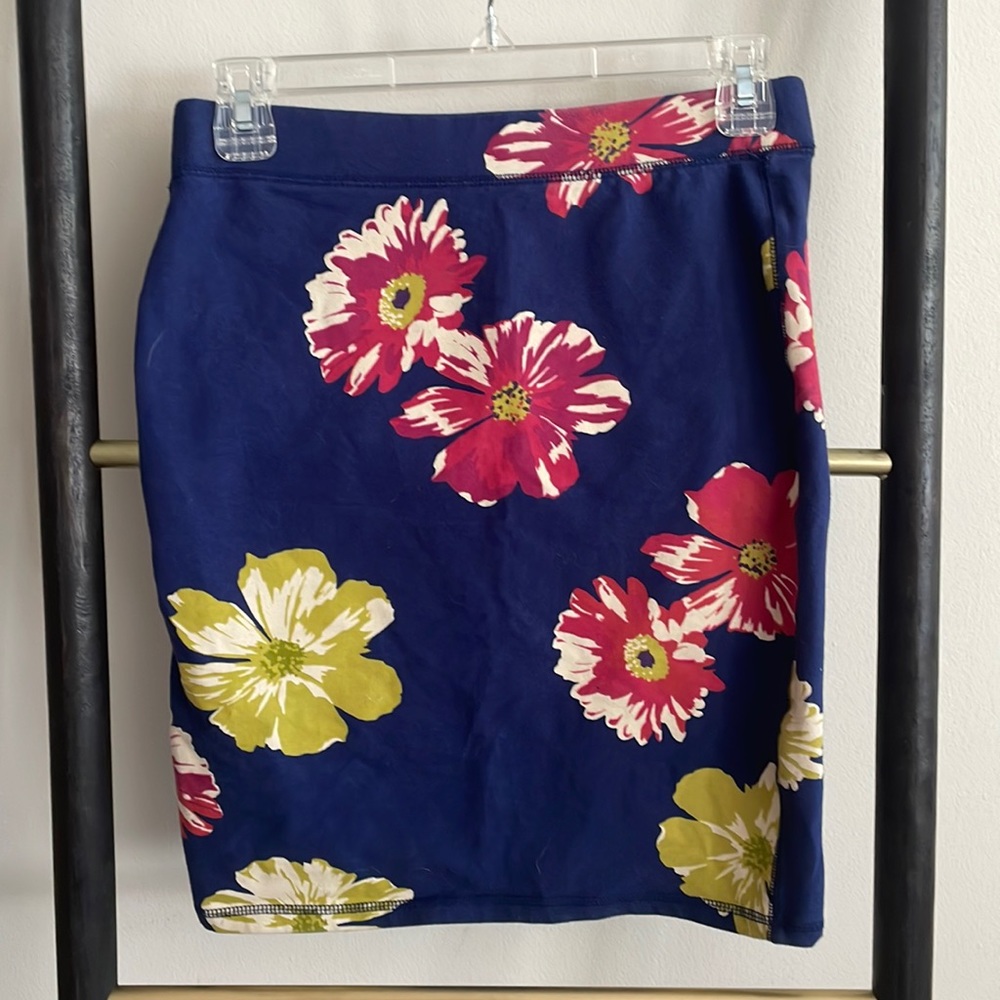 Size Small Blue Floral Pencil Skirt from Old Navy
